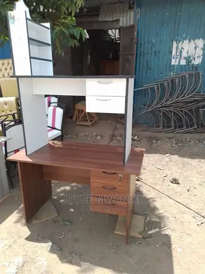 Office Desk