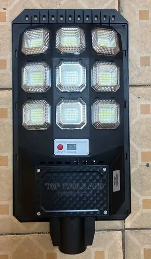 New Design Solar Streetlight 150W With Pole