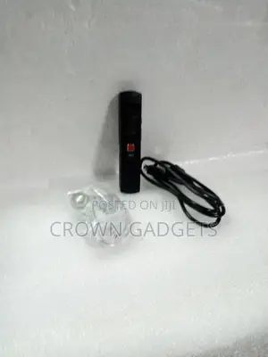 8gb Enet Voice Revorder With Eatphones