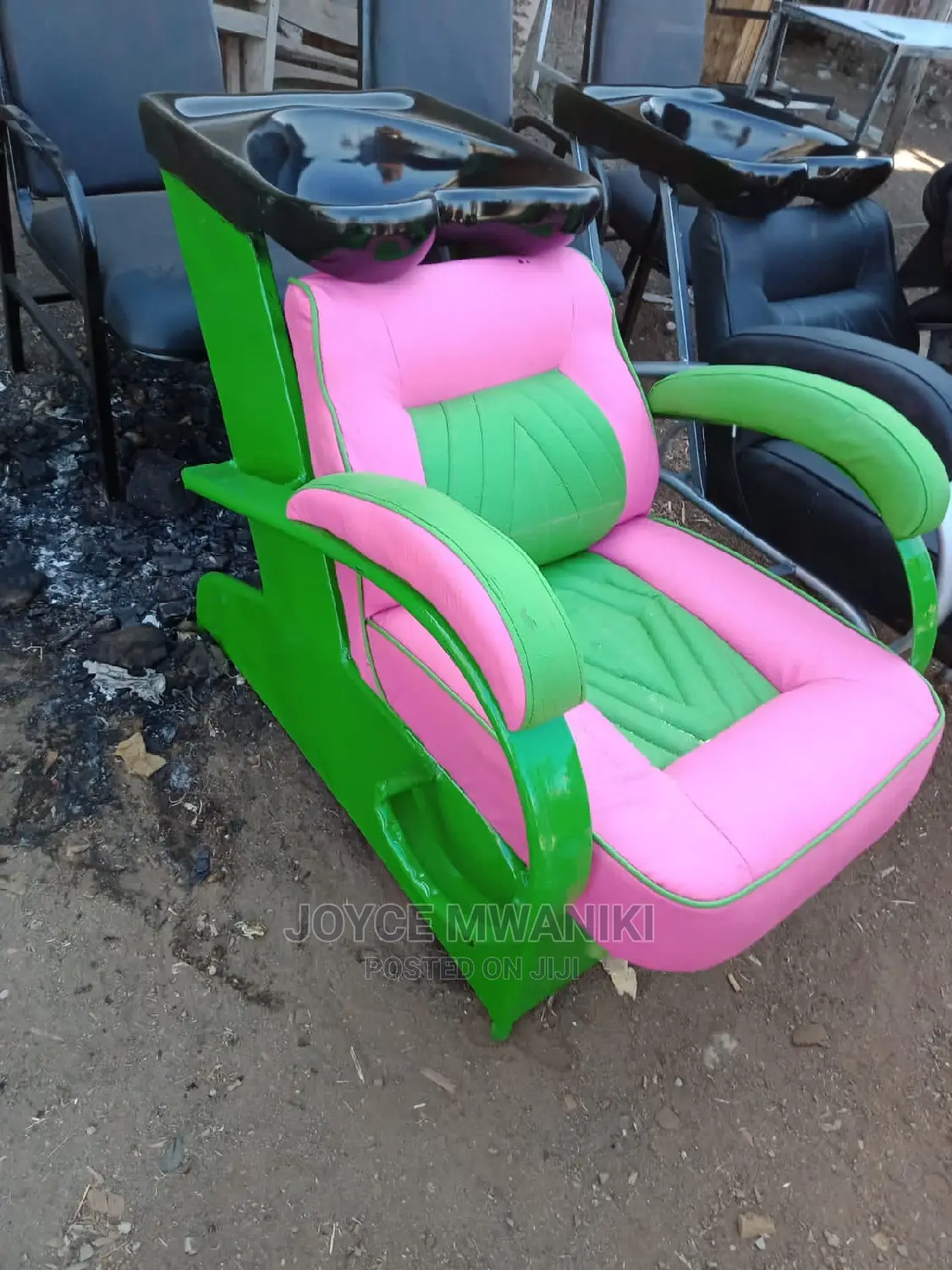 Sink Seat for Salon