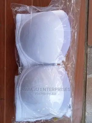 Ladies Padded Plus Size Bra - White
