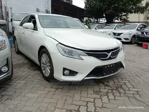 Toyota Mark X 2015 Ivory
