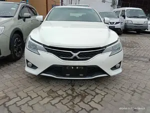 Toyota Mark X 2015 Ivory
