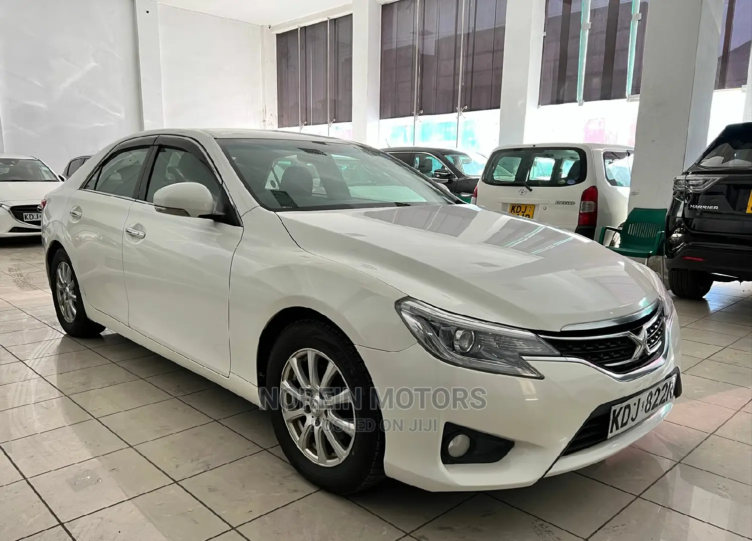 Toyota Mark X 2015 Ivory