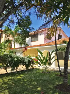 4bdrm Maisonette in Nyali for Sale