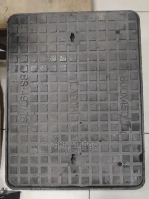 Medium Duty Cast Iron Manhole Cover