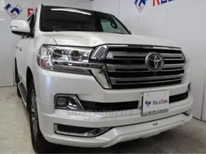 Toyota Land Cruiser 2015 Pearl