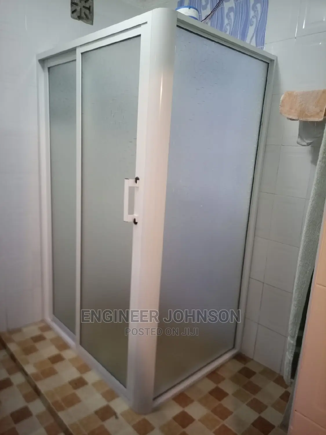 Sliding Bathroom Cubicle