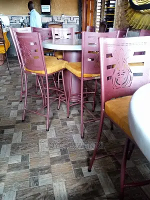 Set of 4 High Stool Chairs and Table