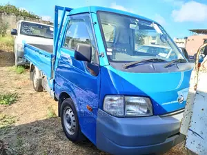 Nissan Vannete Pick Up