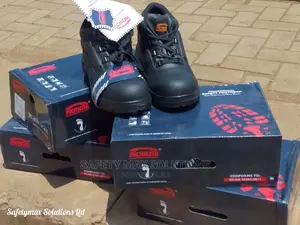 Safety Boot /Safety Shoe Protecta en STD