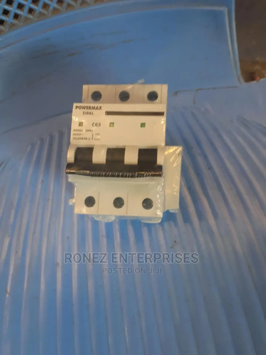 Tripple Pole 63 Amps
