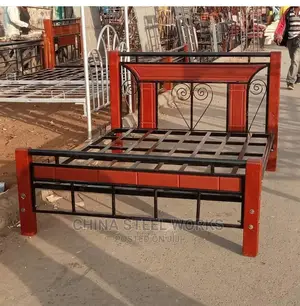 5 by 6 Metalic Frame Mahogany Stand