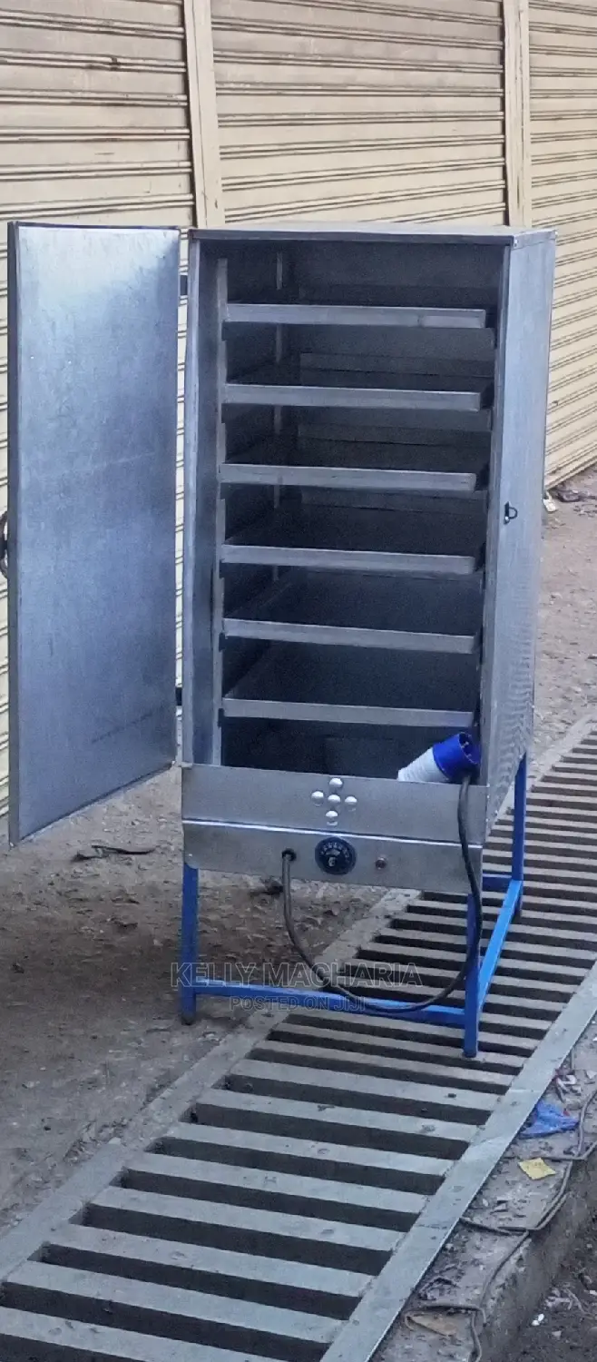 Cake's Bread  Prover