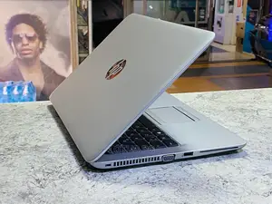 Laptop HP EliteBook 820 G3 8GB Intel Core I5 SSD 160GB