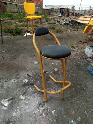 High Stool for Restaurant or Pubs
