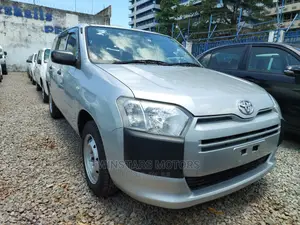 Toyota Succeed 2019 Silver