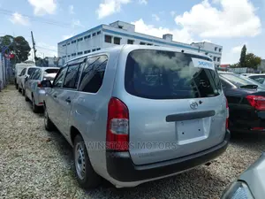 Toyota Succeed 2019 Silver