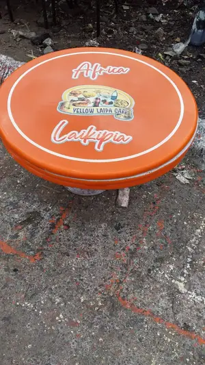 Round Table Top