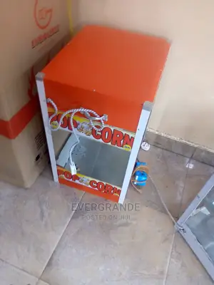 Popcorn Maker Machine