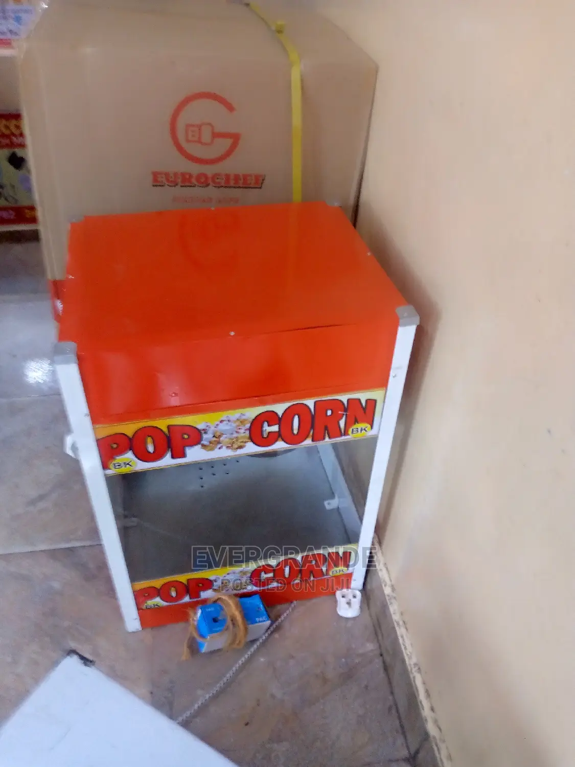 Classic Popcorn Machine