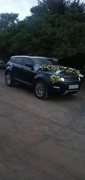 Chauffeured Range Rover for Weddings Airport Pick-Ups