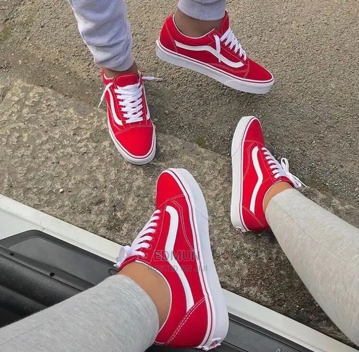 Red Skater Van's