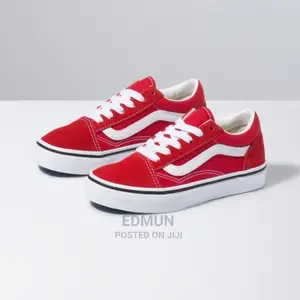 Red Skater Van's