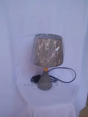 Elegant Table Lamp /Bedside Lamp