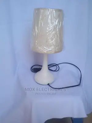 Elegant Table Lamp /Bedside Lamp