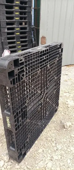Logistical Plastic Pallets