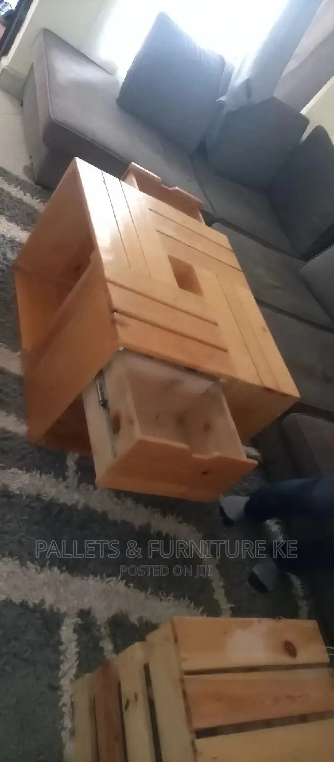 Coffee Table With Drawers,