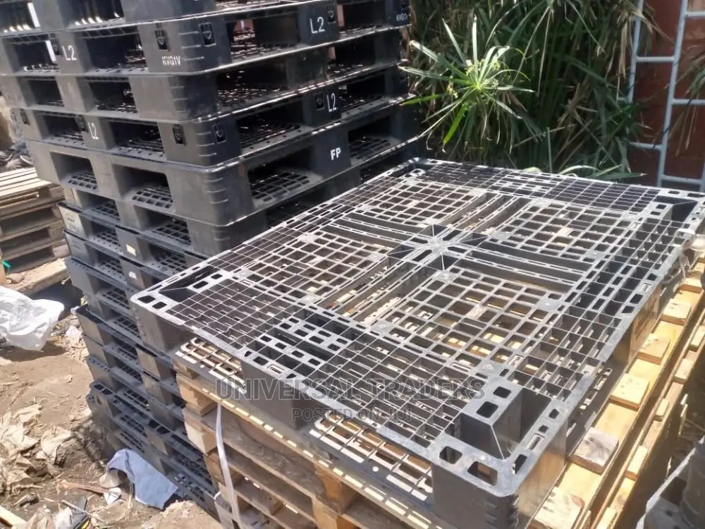 Storage Pallets - Plastic