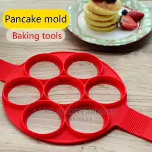 Pancake Flipper / Pancake Mold