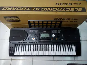 PSR-S 438 Electric Keyboard 61 Keys