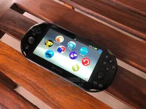 Ps Vita Slim, Chipped