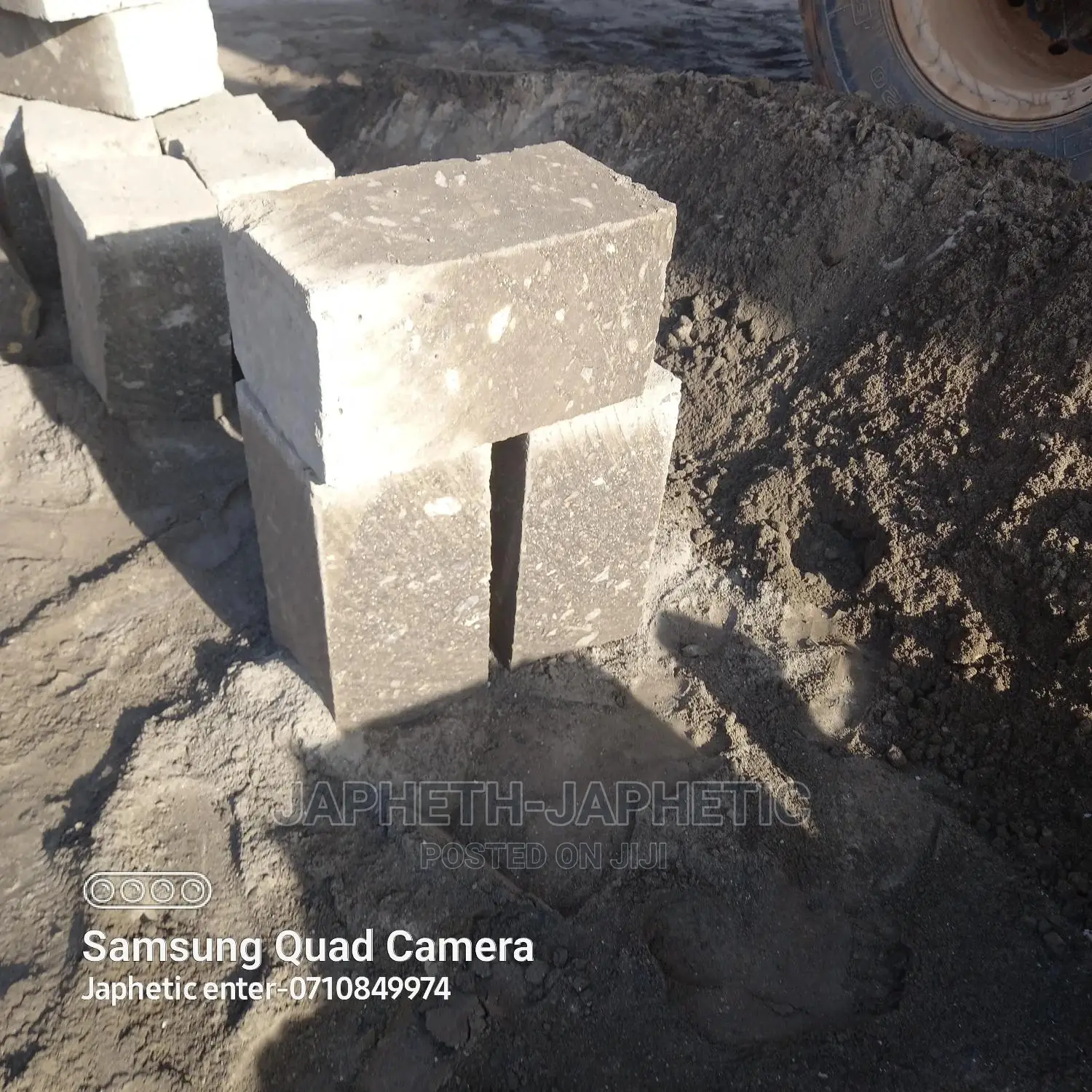 Machine Cut Ndarugo Stones