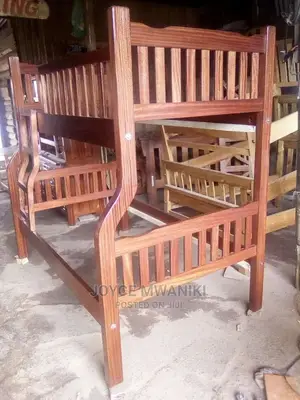 Mahogany Double Decker