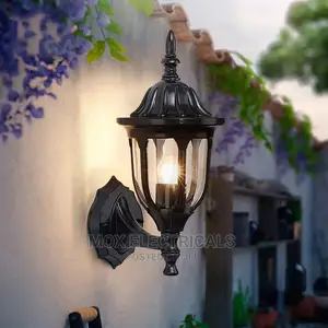 Classic Outdoor Wall Lamps