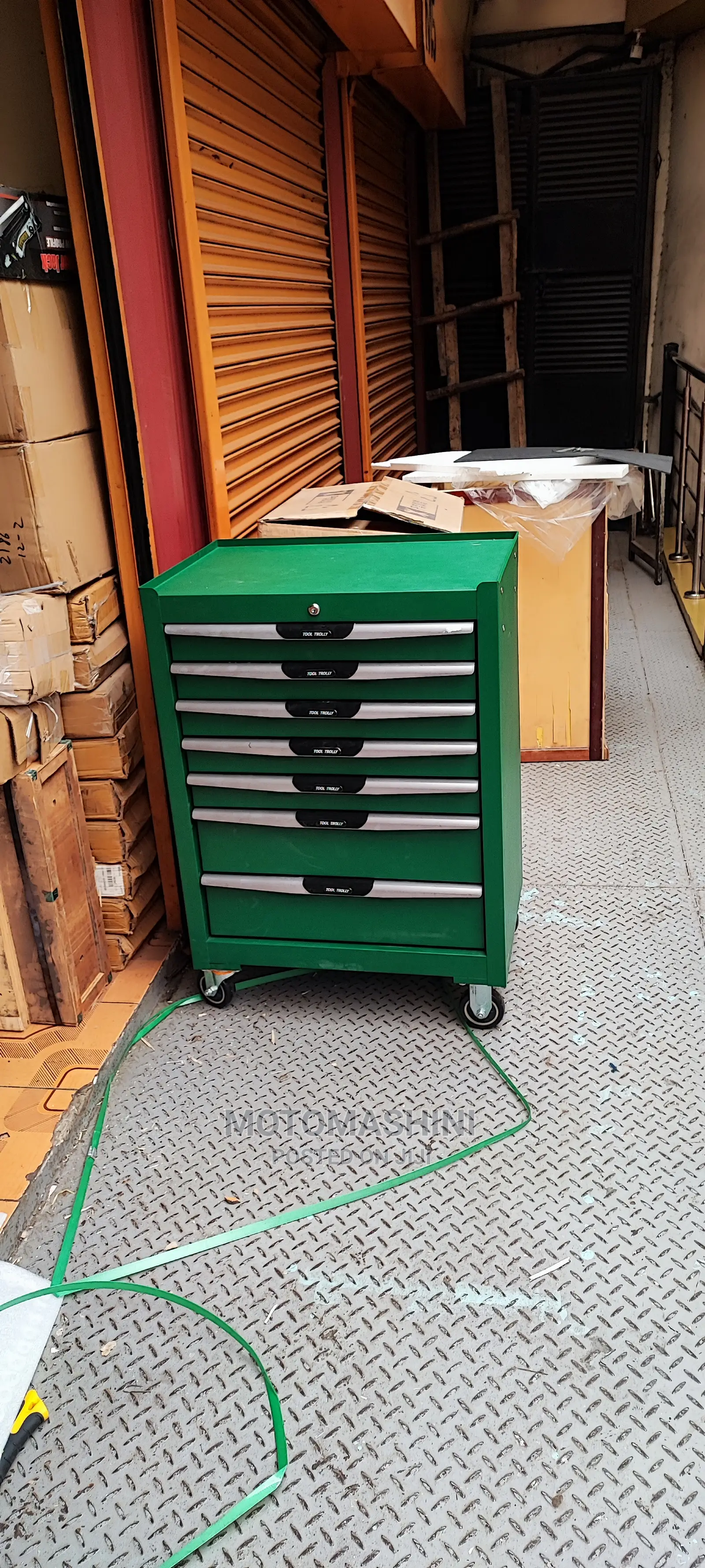 7 Drawer Tool Trolley Kit With 369 Tools