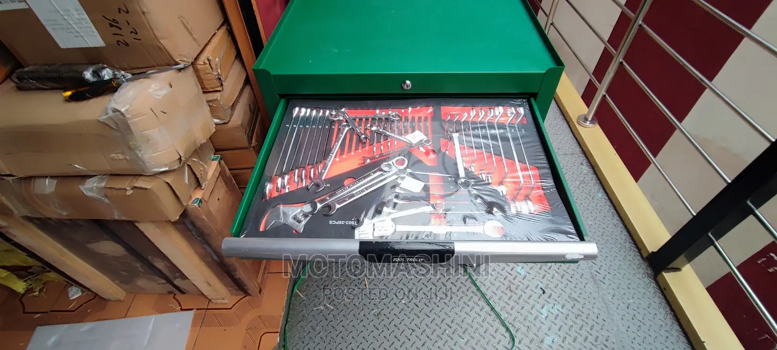 7 Drawer Tool Trolley Kit With 369 Tools