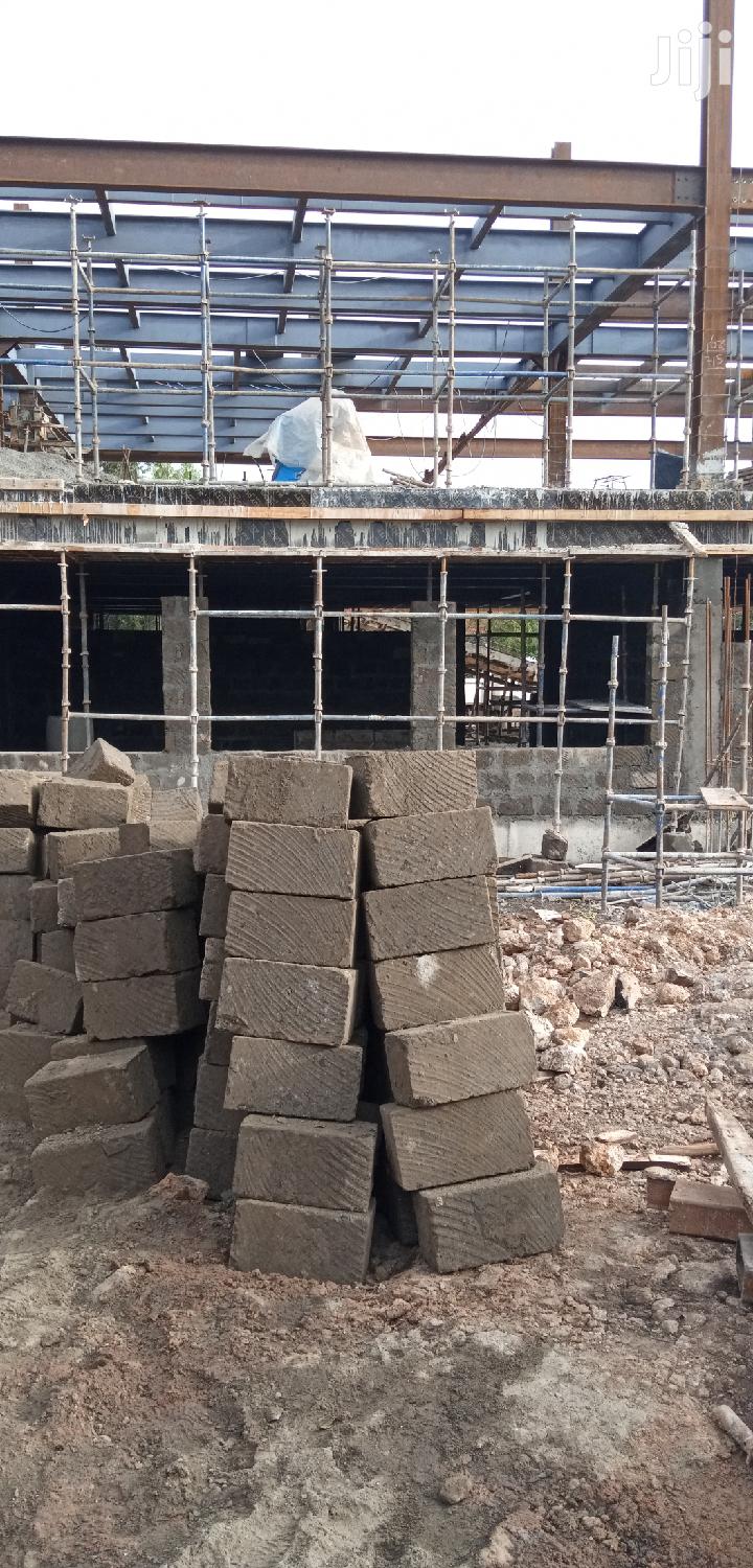 Grade One Machine Cut Stones