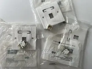 Cat 6 Siemon Single Faceplate