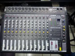Yamaha Powered Mixer 12 Channels