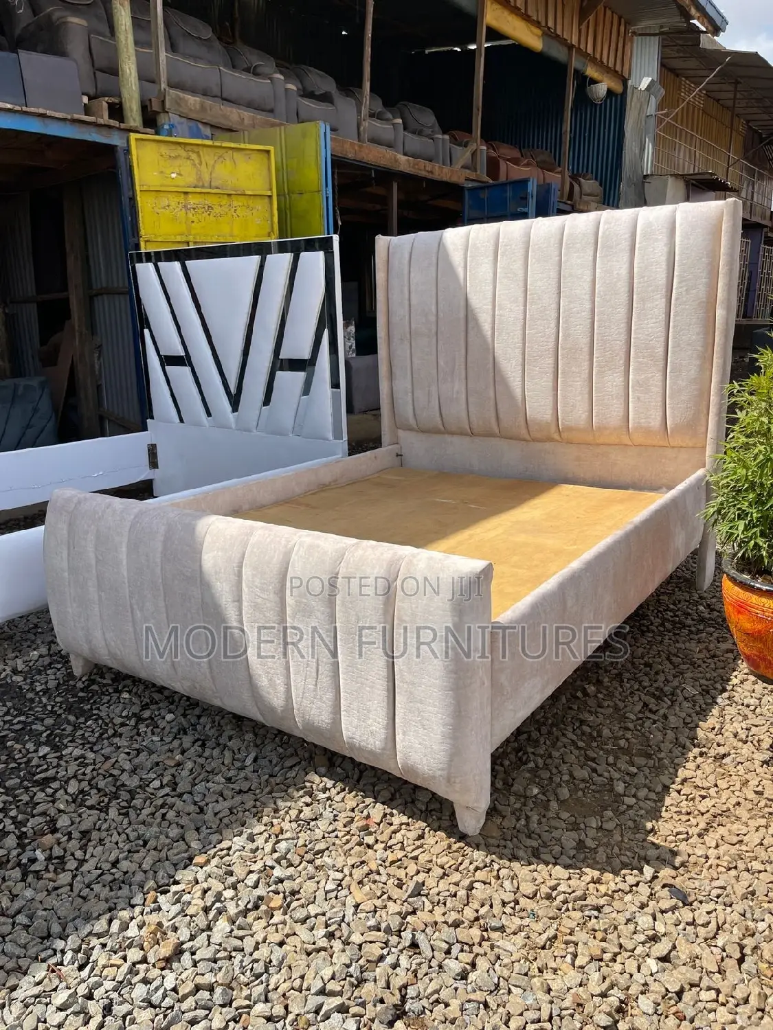 5/6 Modern Bed
