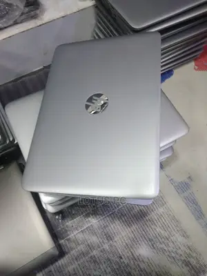 Laptop HP EliteBook 820 G3 8GB Intel Core I5 HDD 500GB