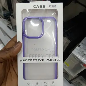 Clear iPhone 13 Pro Case With Black Ridge
