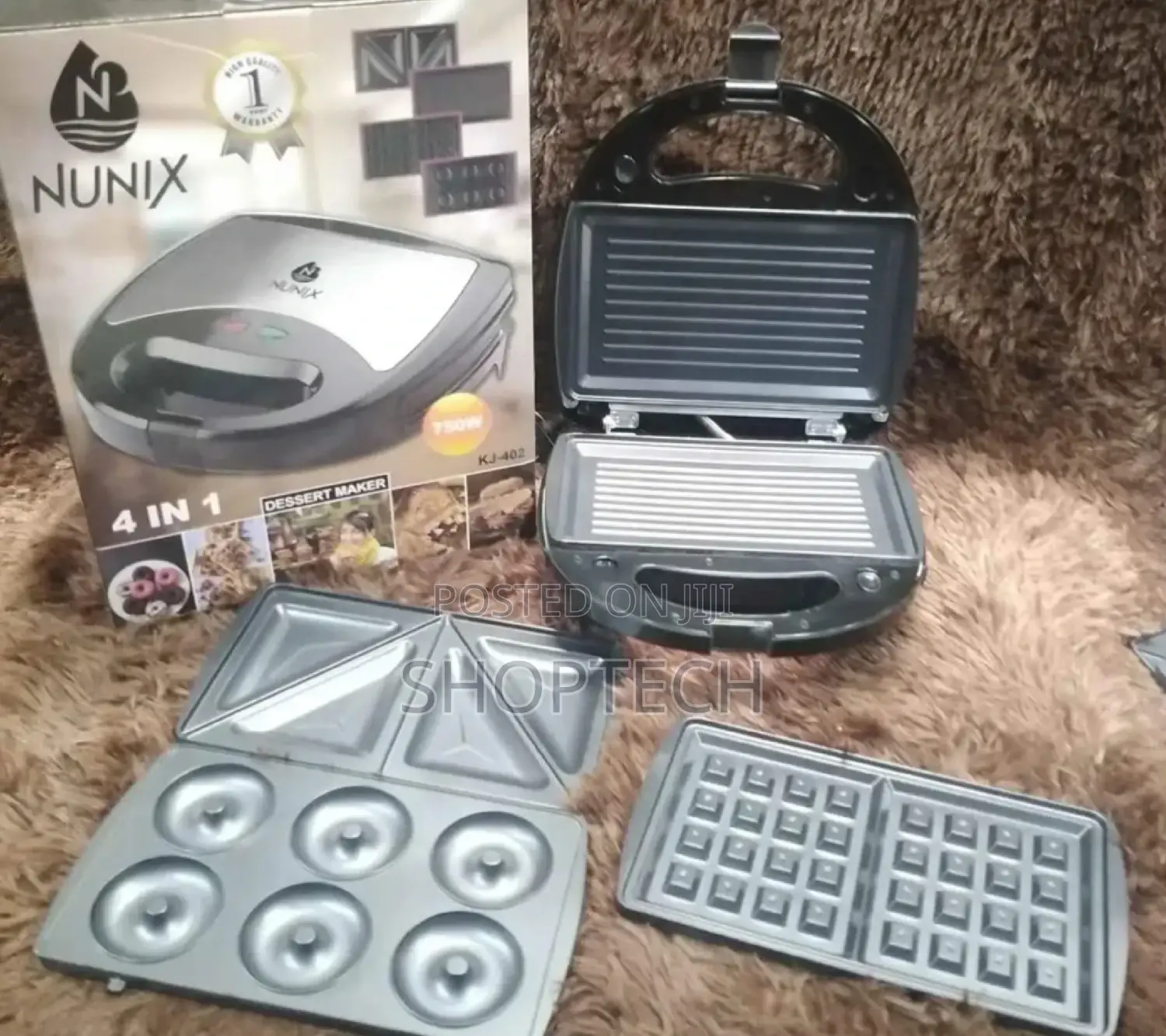 Dessert Maker 4 in 1 Sandwich Maker.