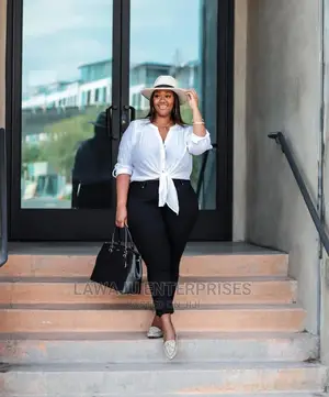 Ladies Plus Size Jeans (Size 36-44)