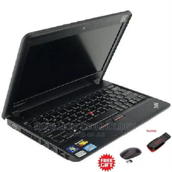 Laptop Lenovo ThinkPad X131e 4GB Intel Celeron HDD 320GB